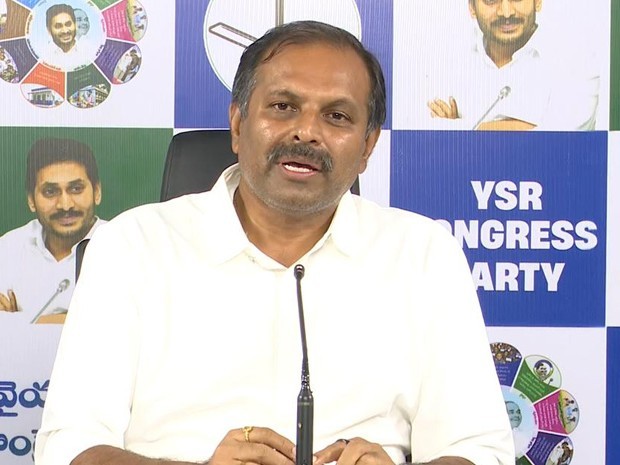 ‘ప్రతిపక్ష హోదాకు ప్రభుత్వం భయపడుతోంది’