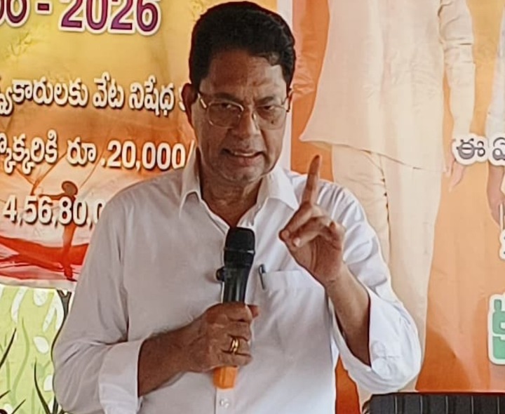 నీటి విడుదల నాటికి పనులు పూర్తి కావాలి: ఎమ్మెల్యే