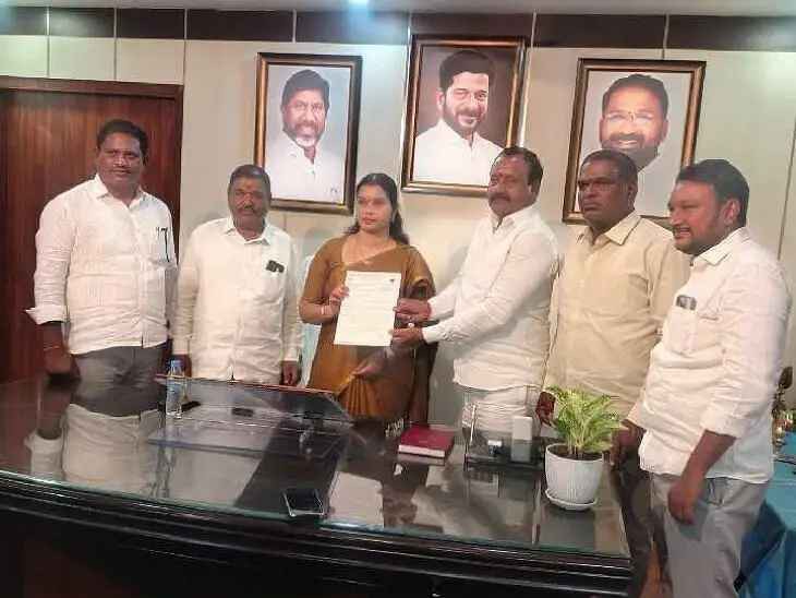 ‘గొర్రెల కాపరులకు ఆర్థిక చేయూతనివ్వాలి’