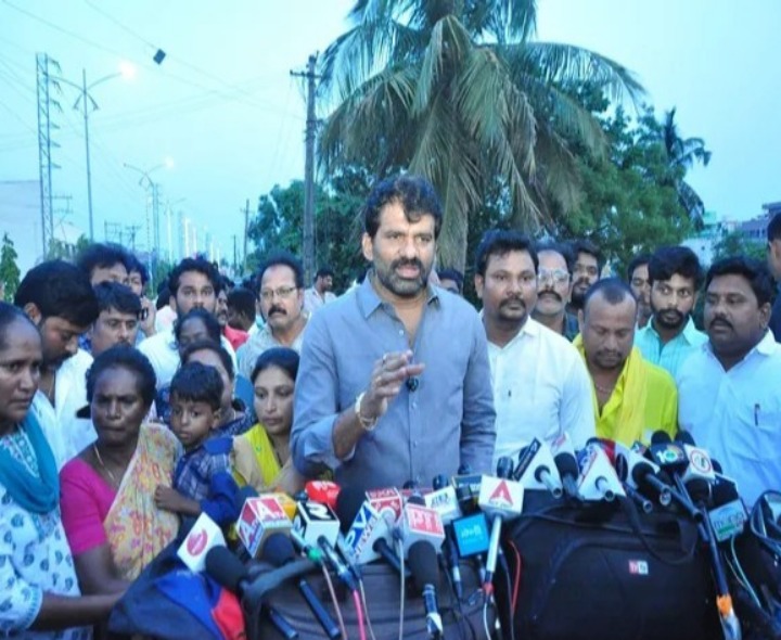 NLR: కూటమి ప్రభుత్వంపై ఎమ్మెల్సీ ఫైర్