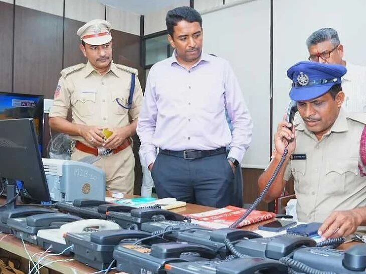 విజయవాడ ఫైర్ స్టేషన్‌లో కలెక్టర్ తనిఖీలు