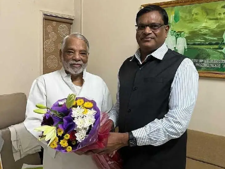 కేయూ అభివృద్ధికి ప్రభుత్వ సహకారం కోరిన వీసీ