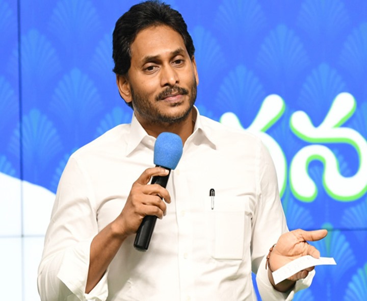 ‘CBN వెన్నుపోటుకు రెండేళ్లు’ బుక్‌లేట్‌ విడుదల