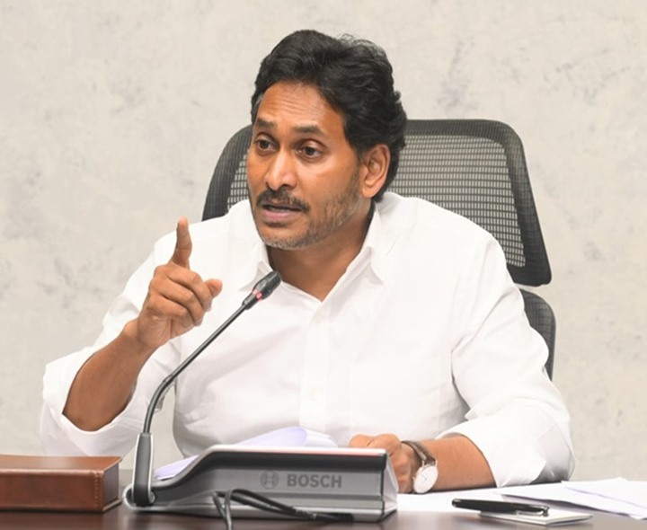 SIRపై జగన్ సంచలన వ్యాఖ్యలు