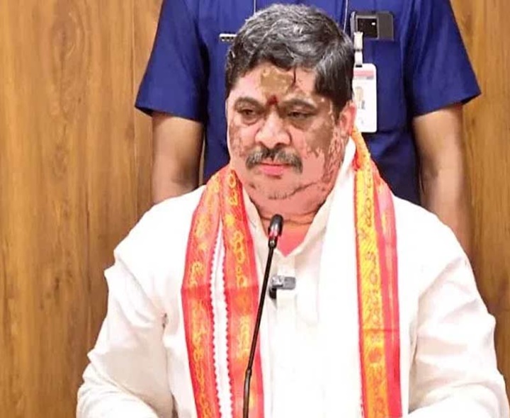 బాల్క సుమన్ రాజకీయ ఉన్మాదిగా మారారు: పొన్నం