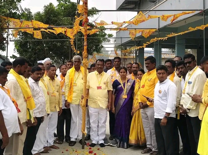 ‘ఎన్టీఆర్ ఆశయాలకు ముందుకు సాగాలి’