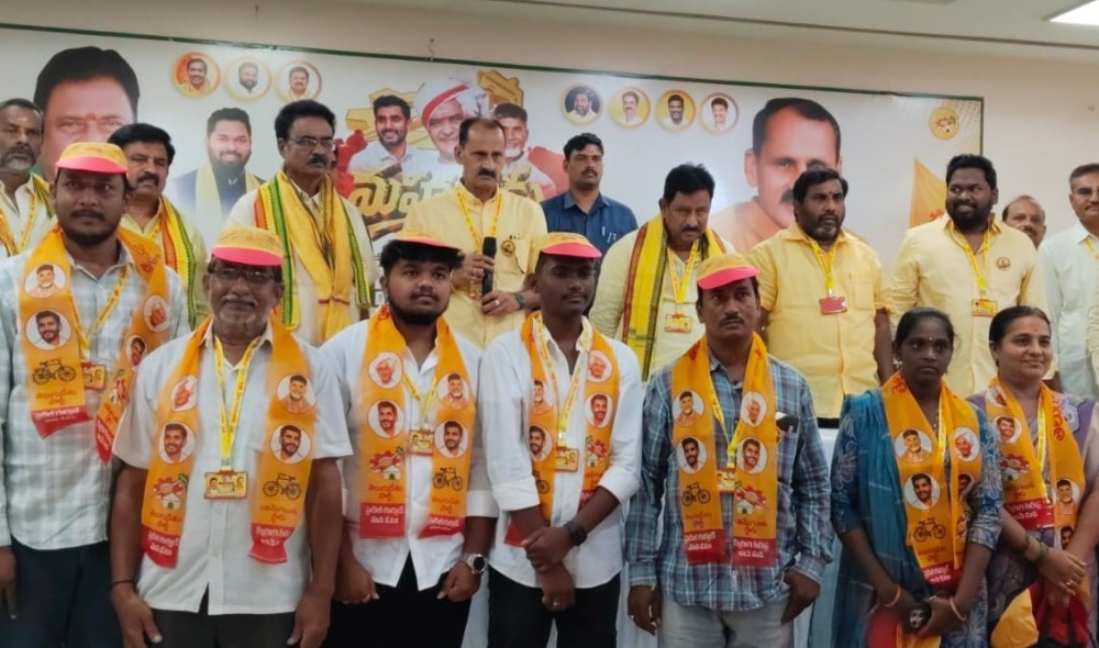 పెద్దాపురంలో టీడీపీలోకి  భారీగా చేరికలు