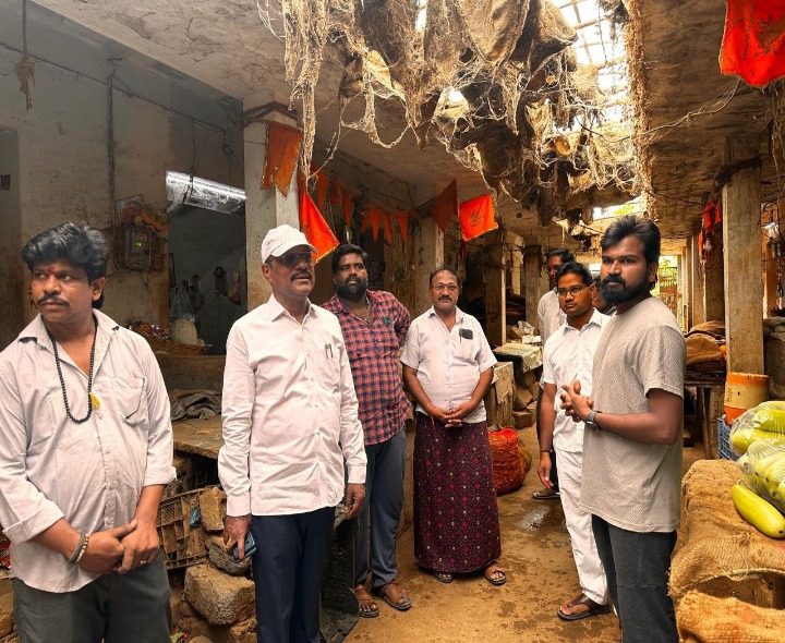 ప్రజలు పరిశుభ్రత పరిరక్షణలో భాగస్వాములు కావాలి: RDO