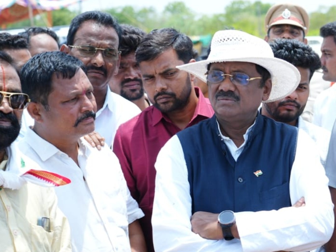 ‘విద్యార్థును రెచ్చగొట్టే ప్రసంగాలు మానుకోవాలి’