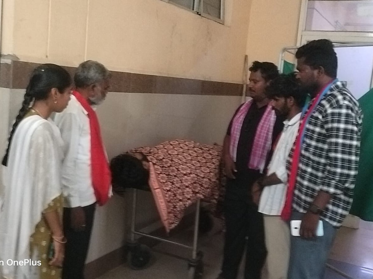 “మృతుడి కుటుంబానికి 50 లక్షల ఎక్స్‌గ్రేషియా ఇవ్వాలి”