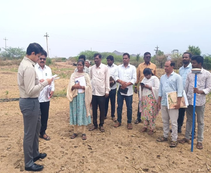 ‘రీసర్వే పనులను వేగవంతం చేయాలి’