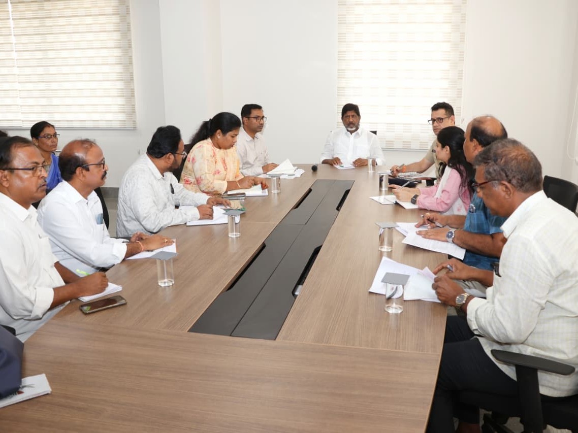 గురుకులాలు పూర్తి స్థాయిలో సిద్ధం కావాలి: భట్టి