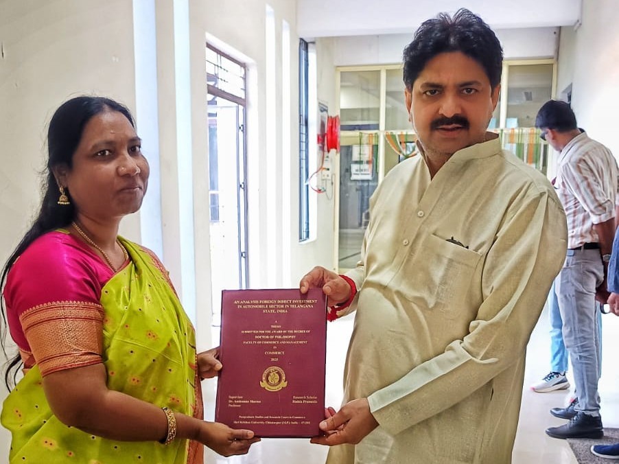 బెజ్జంకి వాసికి పీహెచ్డీ