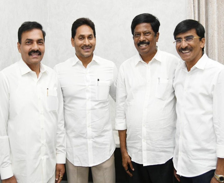 మాజీ సీఎంను కలిసిన మాజీ ఎమ్మెల్యే రామిరెడ్డి