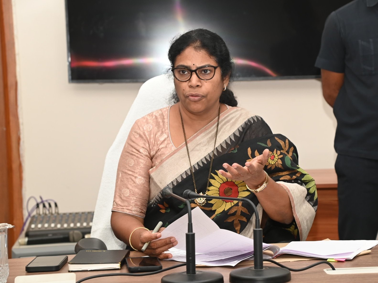 ఈనెల 29న జిల్లాలో పర్యటించనున్న రాష్ట్ర గవర్నర్