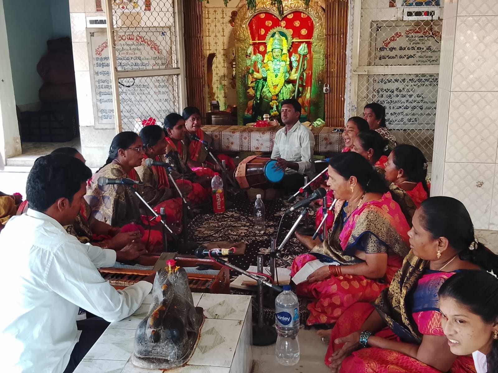 దుర్గాదేవి ఆలయంలో సప్తాహం