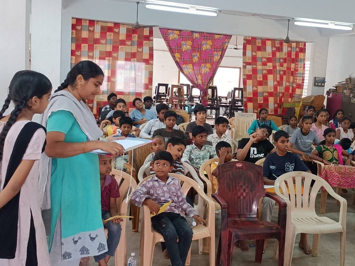తణుకులో చిన్నారులకు సమ్మర్ క్యాంప్ నిర్వహణ