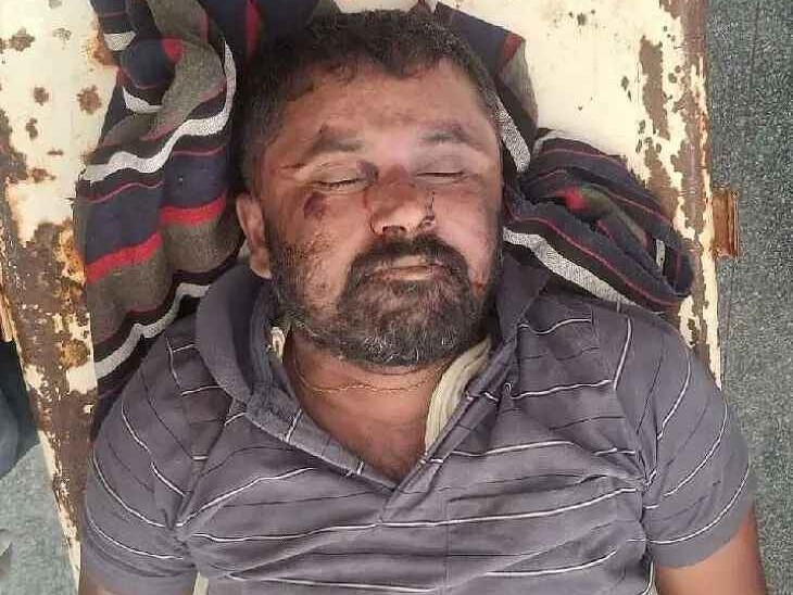 వడ్ల కుప్పను ఢీకొని యువకుడి మృతి