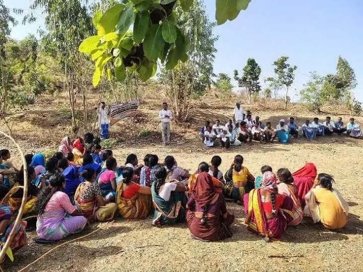 ఉపాధి కూలీలకు ఆర్థిక అక్షరాస్యతపై అవగాహన