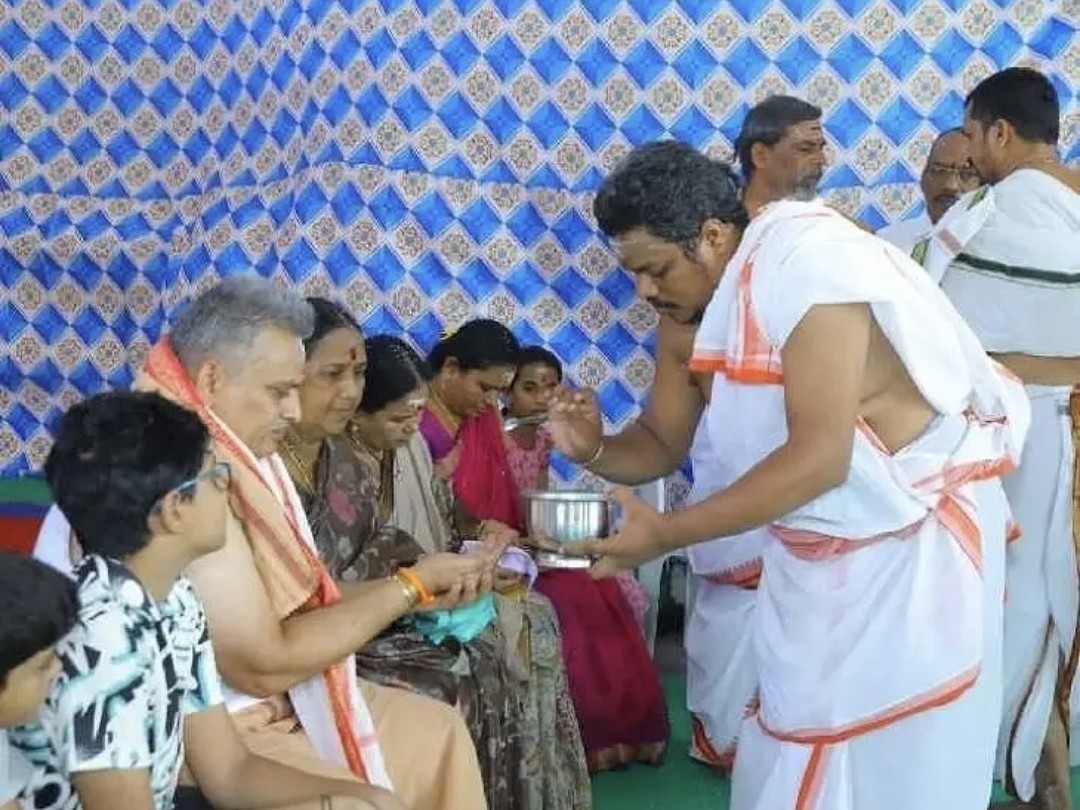 శ్రీ కాళేశ్వర ముక్తేశ్వర స్వామికి ఎస్పీ ప్రత్యేక పూజలు