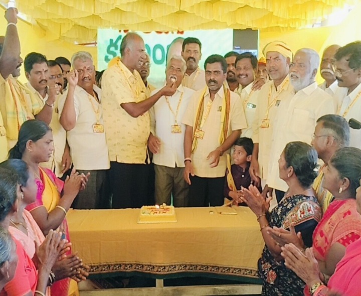 గంగమ్మగుడిలో ఎన్టీఆర్ జయంతి వేడుకలు