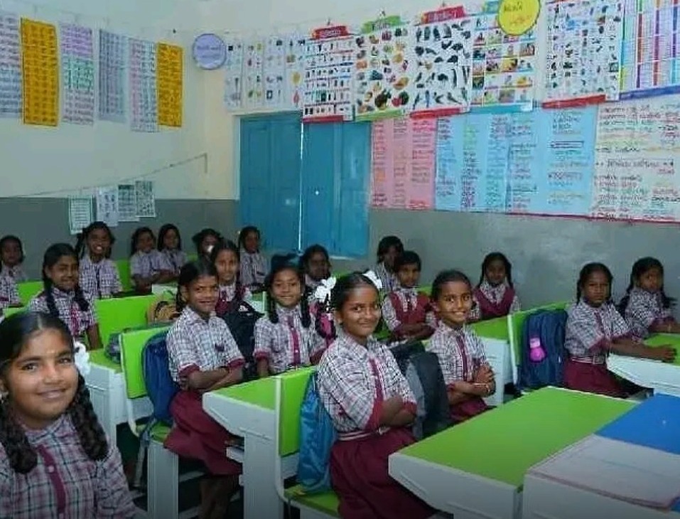 జిల్లాలో కొత్త ప్రీ ప్రైమరీ స్కూళ్లు