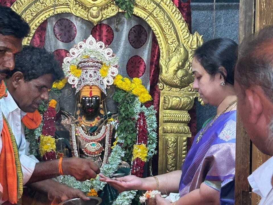 మల్లూరు హరితమ్మ దేవికి ప్రత్యేక పూజలు