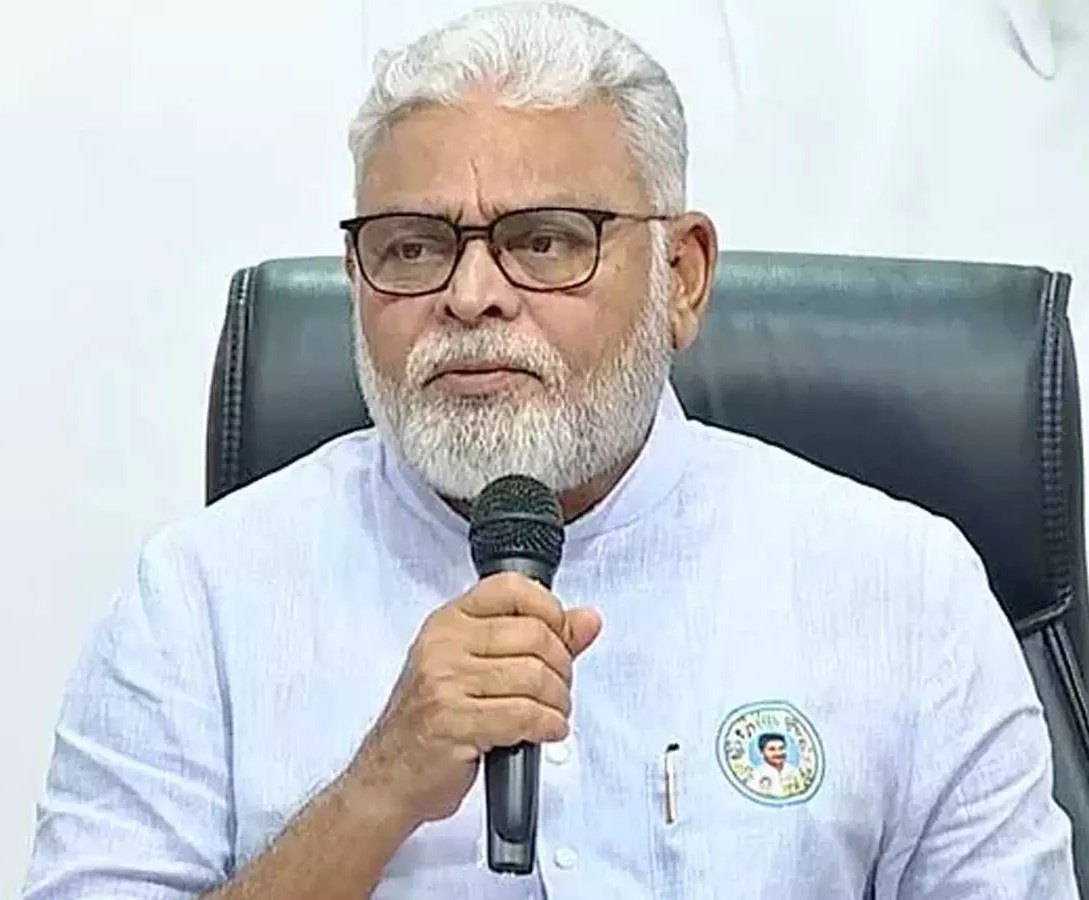 చంద్రబాబు రాజకీయాలను BJP గమిస్తోంది: అంబటి
