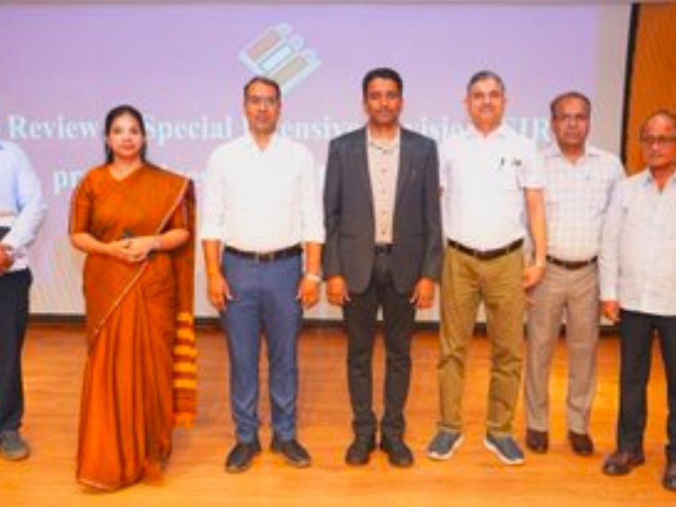 జూన్ నుంచి ఇంటింటి సర్వే: కలెక్టర్