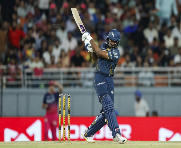 IPL: 700 పరుగుల క్లబ్‌లో సాయి సుదర్శన్