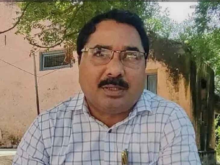 పాఠ్యపుస్తకాల విక్రయానికి దరఖాస్తుల ఆహ్వానం