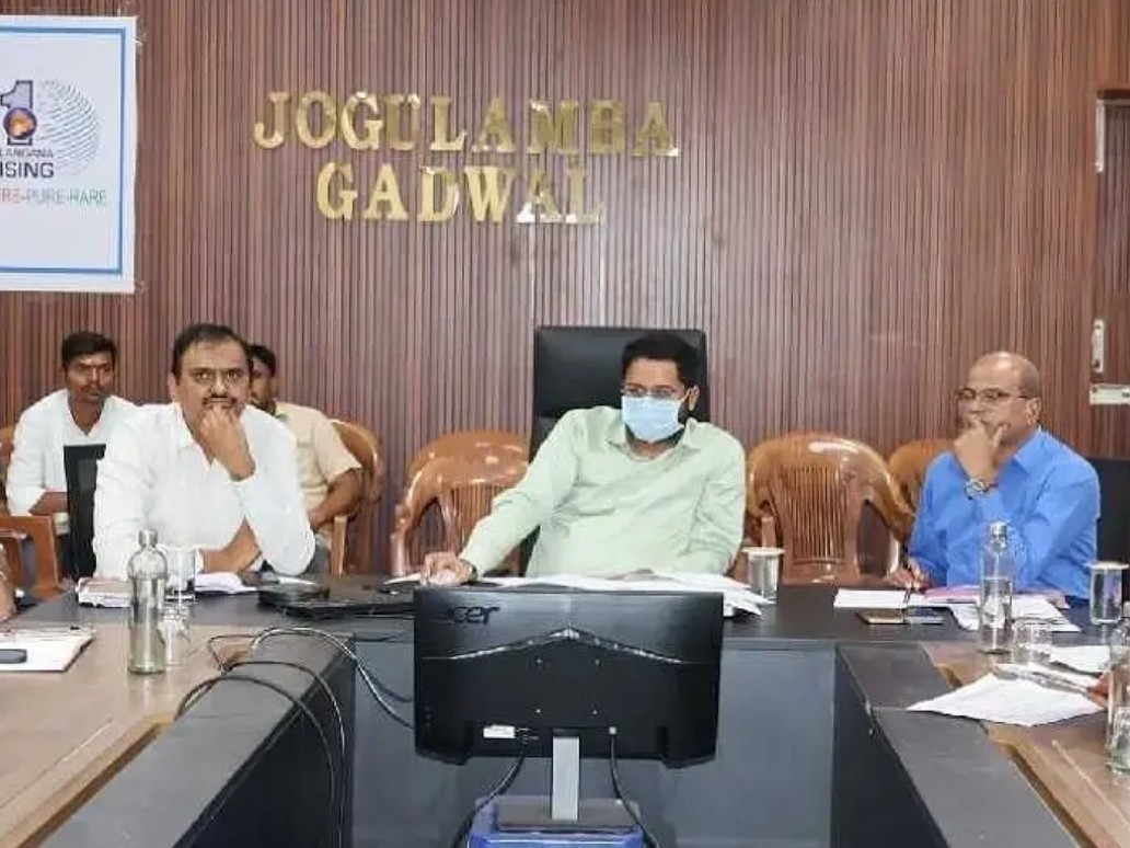 ఇంటింటి గణనను జూన్ 9లోగా పూర్తి చేయాలి: కలెక్టర్