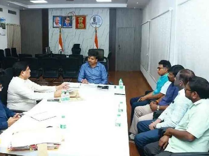 ‘ప్రభుత్వ ఆసుపత్రిపై ప్రజలకు నమ్మకం కలిగించాలి’