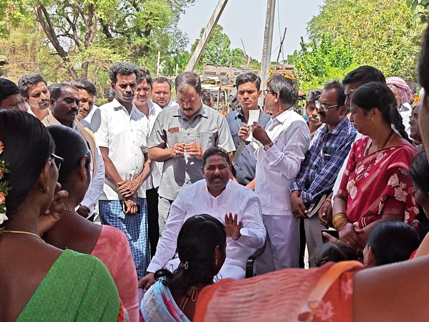 ముచింపులకు త్వరలో బస్సు సౌకర్యం : ఎమ్మెల్యే