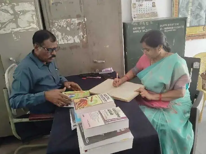 ధర్‌పల్లి లైబ్రేరియన్‌గా వాణి బాధ్యతల స్వీకరణ