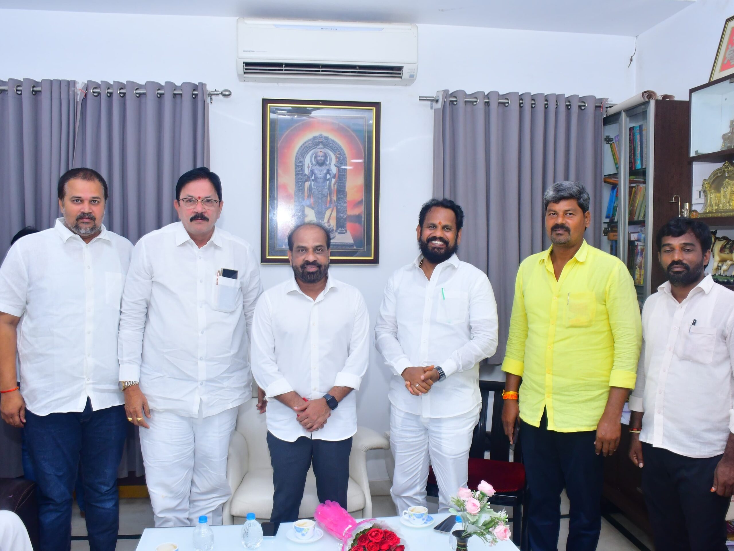 ఎమ్మెల్యే నివాసంలో మంత్రి సత్యకుమార్ యాదవ్ ఆత్మీయ కలయిక