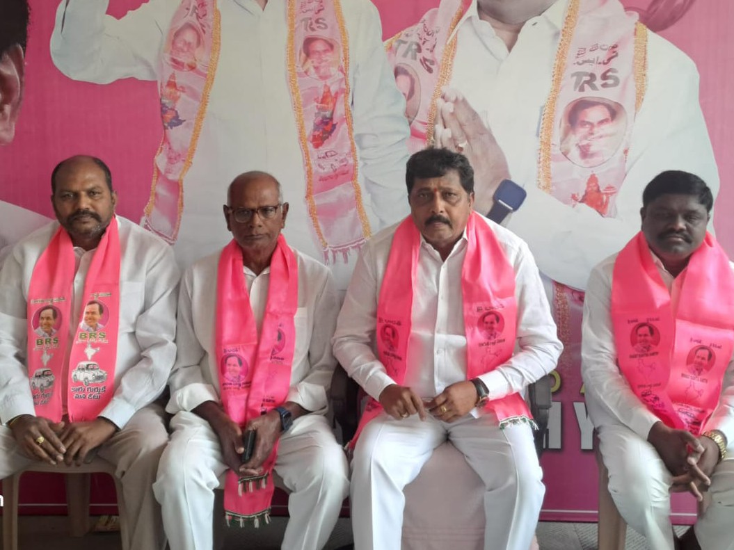 ‘మూడు డిస్కం ఏర్పాటును తీవ్రంగా ఖండిస్తున్నాం’