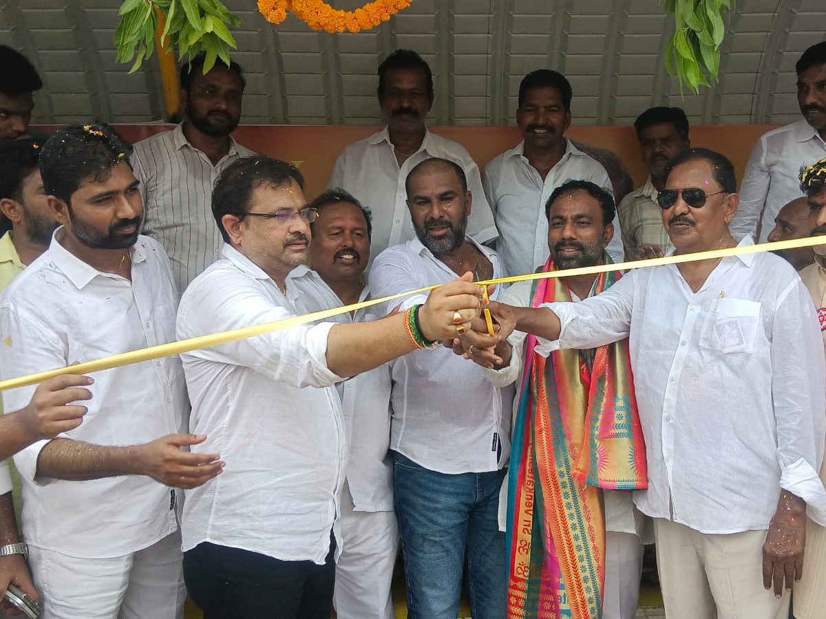 సుండుపల్లెలో అభివృద్ధి పనులకు శ్రీకారం