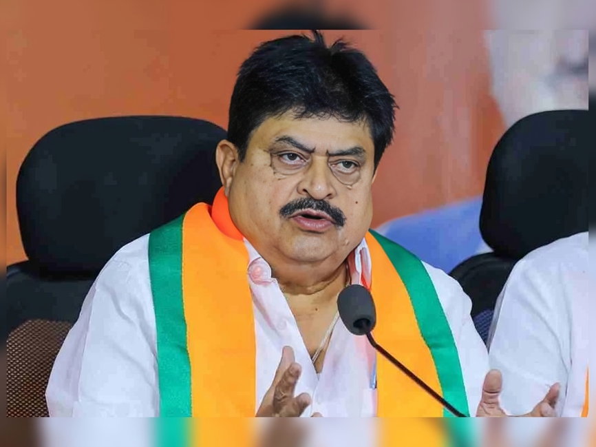 ‘రైతులకు గొనె సంచులు కూడా ఇవ్వరా?’