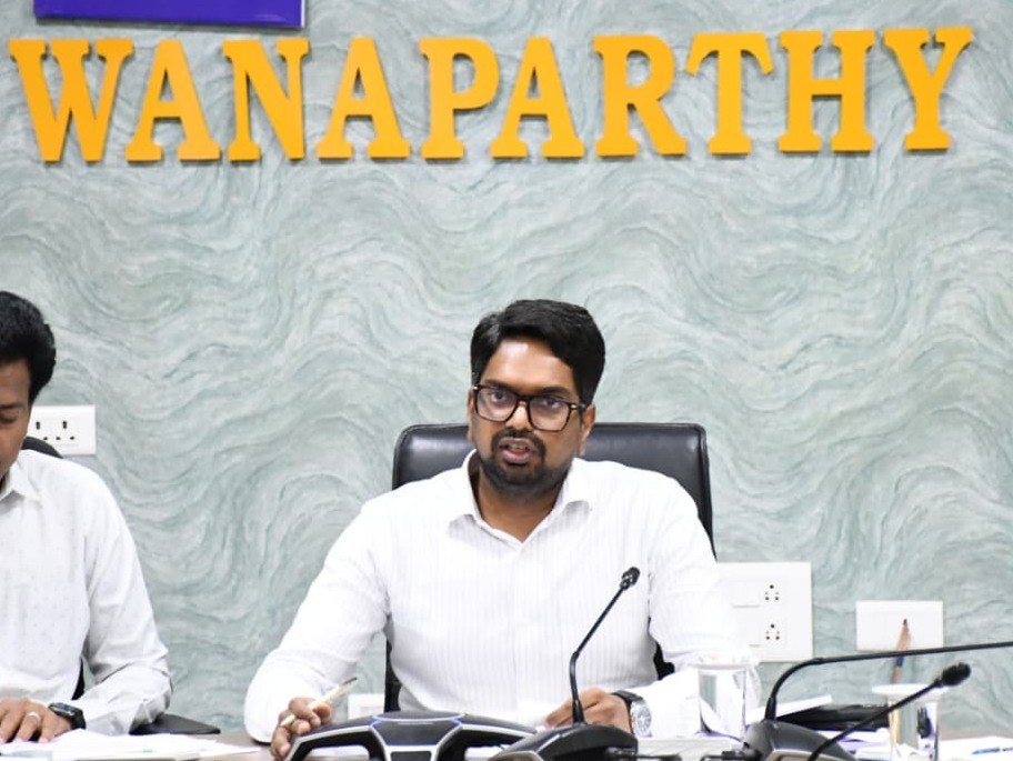 6,354 మెట్రిక్ టన్నుల ధాన్యం సేకరణ: కలెక్టర్