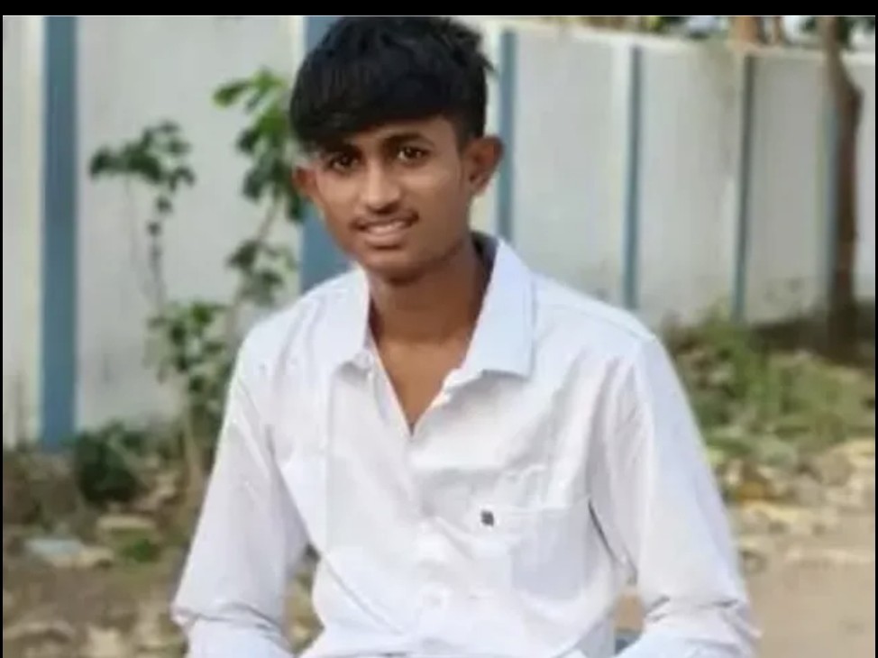 చెరువులో మునిగి యువకుడు మృతి