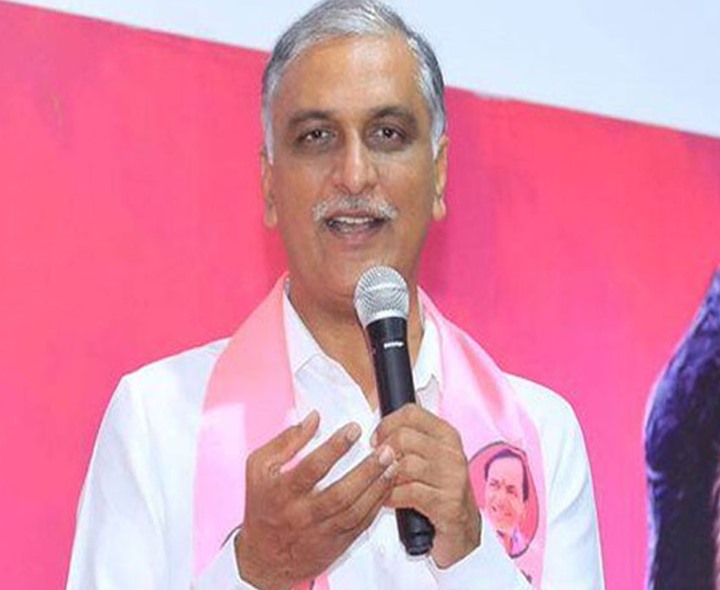 కొత్త డిస్కం రైతుల పాలిట ఉరిగా మారుతుంది: హరీష్ రావు