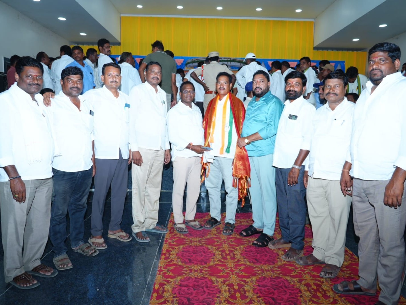 ఎస్సీ సెల్ జిల్లా అధ్యక్షుడు తిరుపతికి ఘన సన్మానం