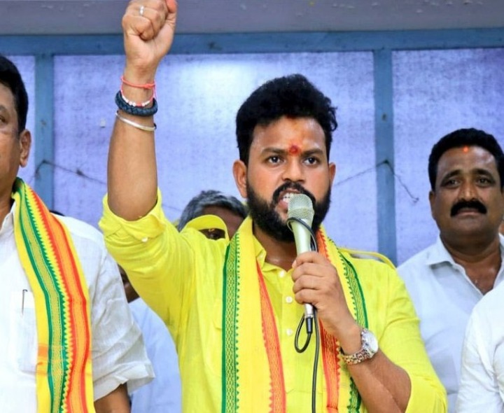 విశాఖ రైల్వే జోన్ సాధనలో కేంద్ర మంత్రి  కీలక పాత్ర