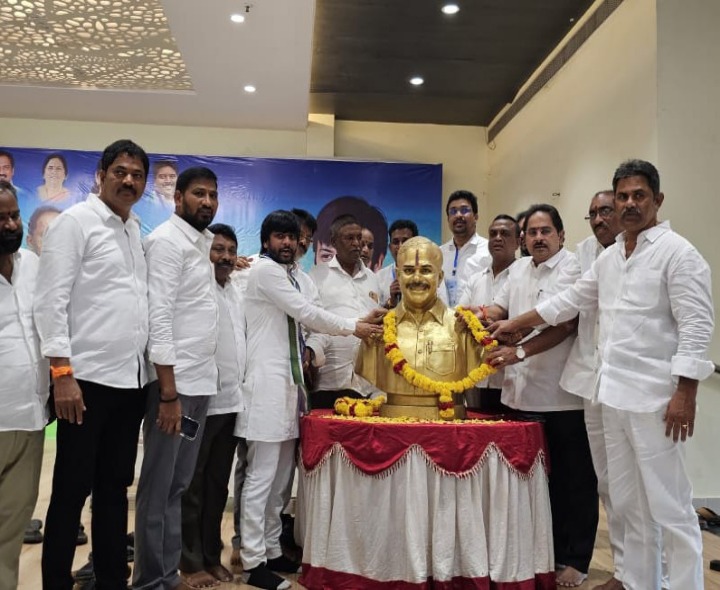 సబ్బవరంలో వైసీపీ BLAల శిక్షణ కార్యక్రమం