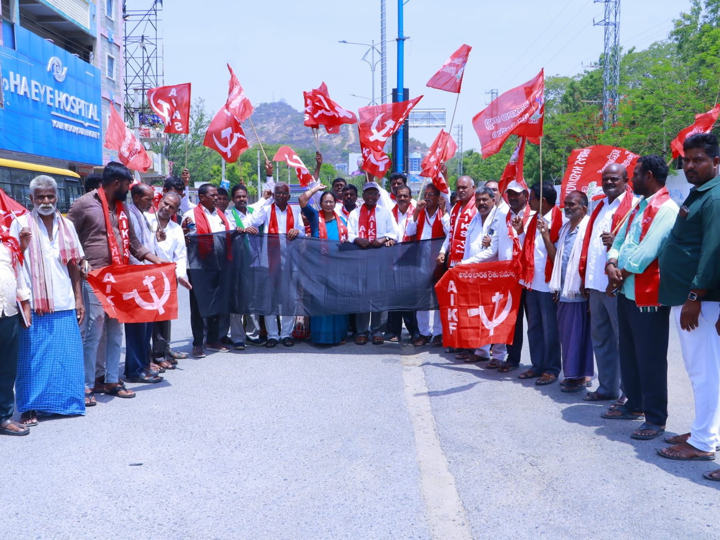 ‘రైతులకు గిట్టుబాటు ధర కల్పించాలి’