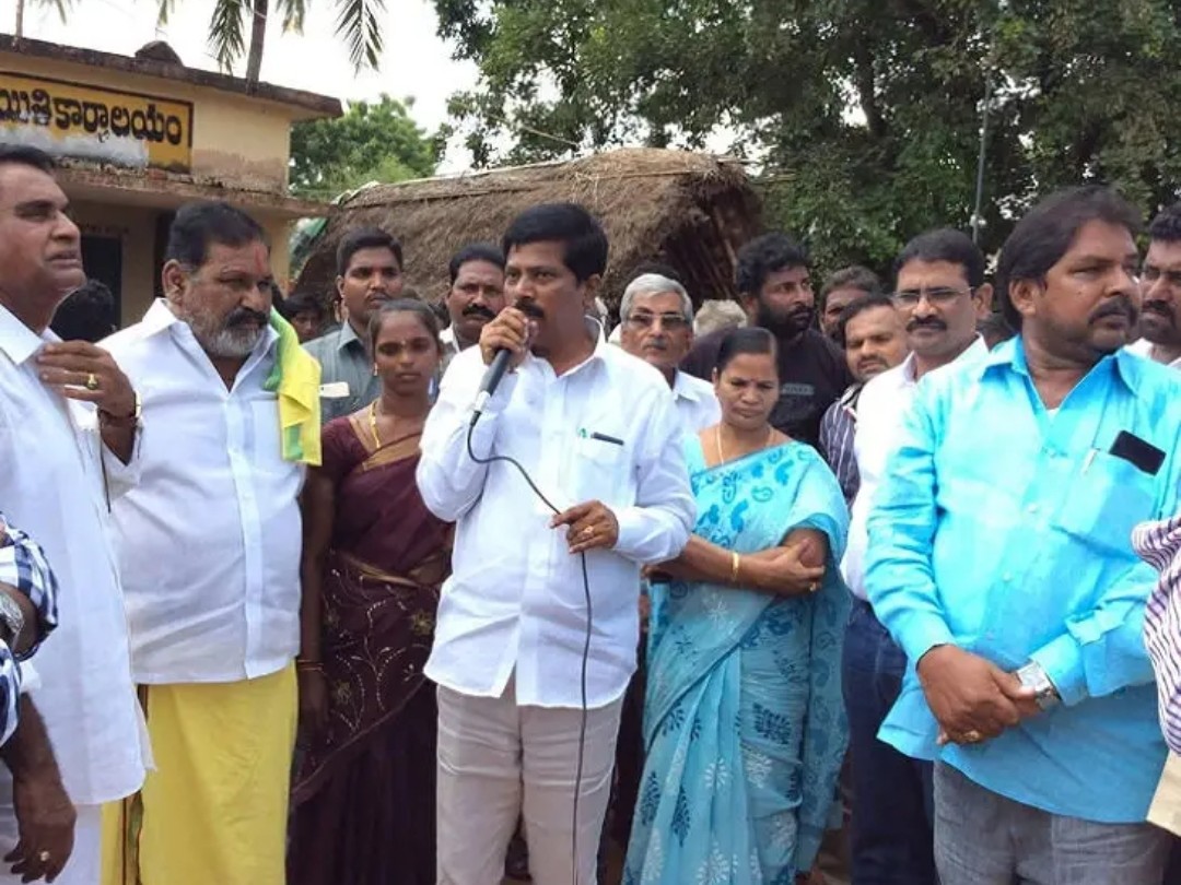 ప్రజా సమస్యలపై గళమెత్తండి: కిలివేటి
