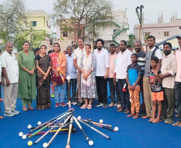 క్రీడాకారులకు ఉద్యోగాల్లో మూడు శాతం రిజర్వేషన్