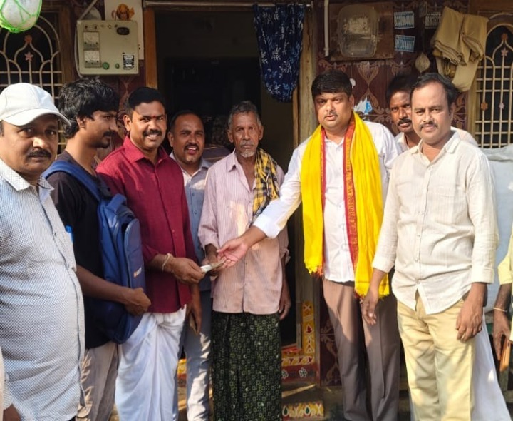 ‘అర్హులైన ప్రతి ఒక్కరికీ సంక్షేమ పథకాలు’