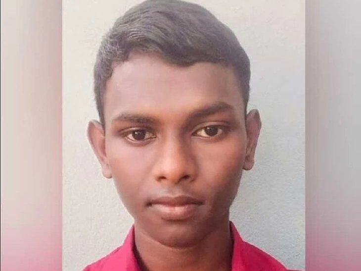 బాసర ట్రిపుల్ ఐటీలో నేలకొండపల్లి విద్యార్థికి సీటు